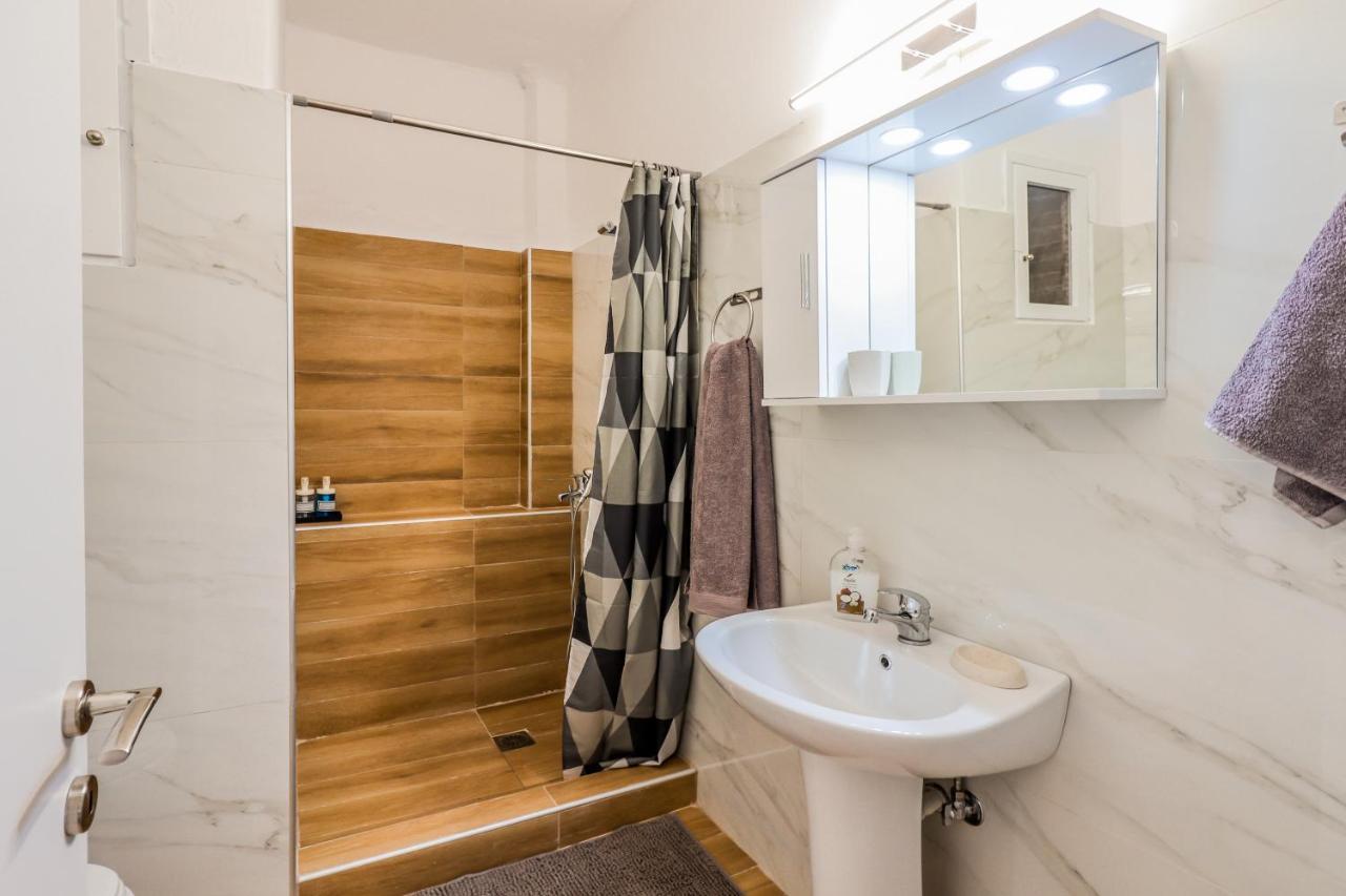 Grand Apartment Next To Center 3Bd 110Sqm Thessaloniki Exterior photo