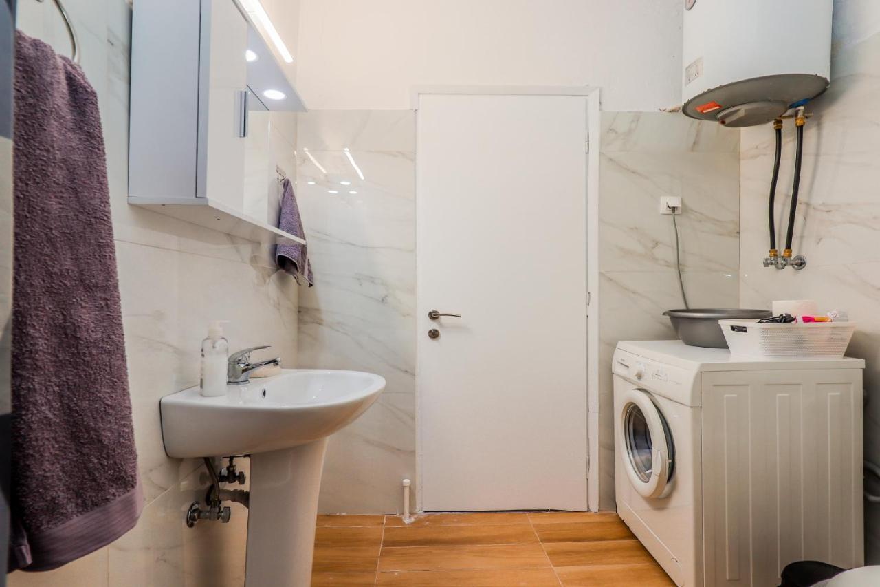 Grand Apartment Next To Center 3Bd 110Sqm Thessaloniki Exterior photo