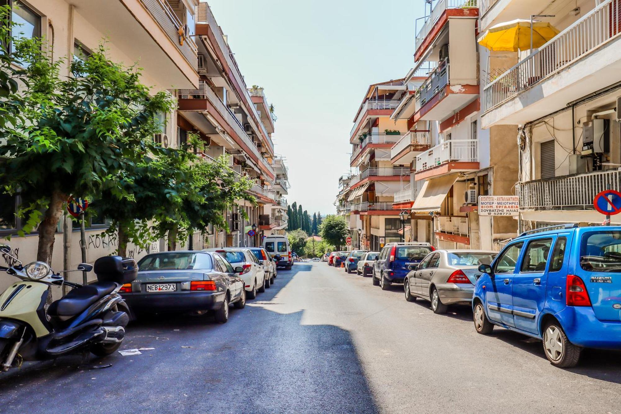 Grand Apartment Next To Center 3Bd 110Sqm Thessaloniki Exterior photo